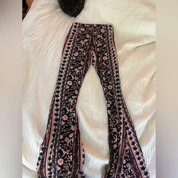 Multicolor flared soft leggings - Picture 4 of 6